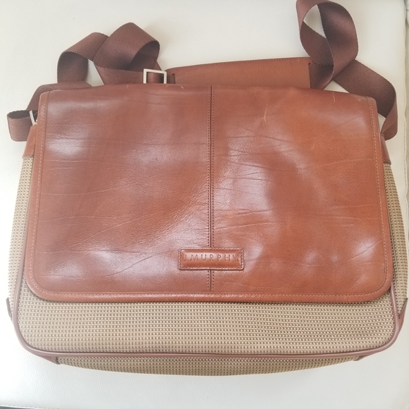 Johnston & Murphy Other - J. Murphy laptop/messenger bag